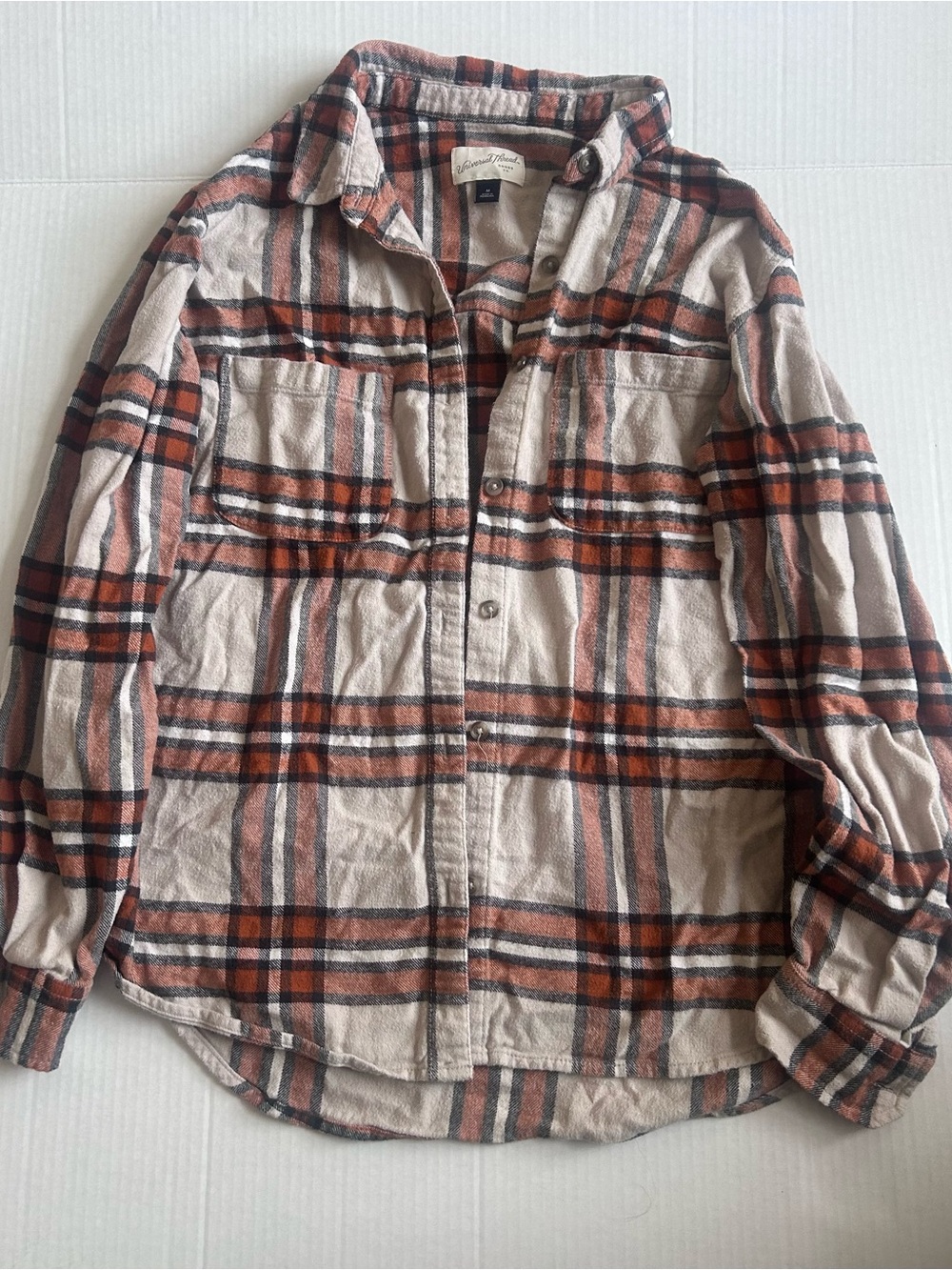 Universal Thread Men’s Beige Plaid Button-Down Shirt with Rust Stripes